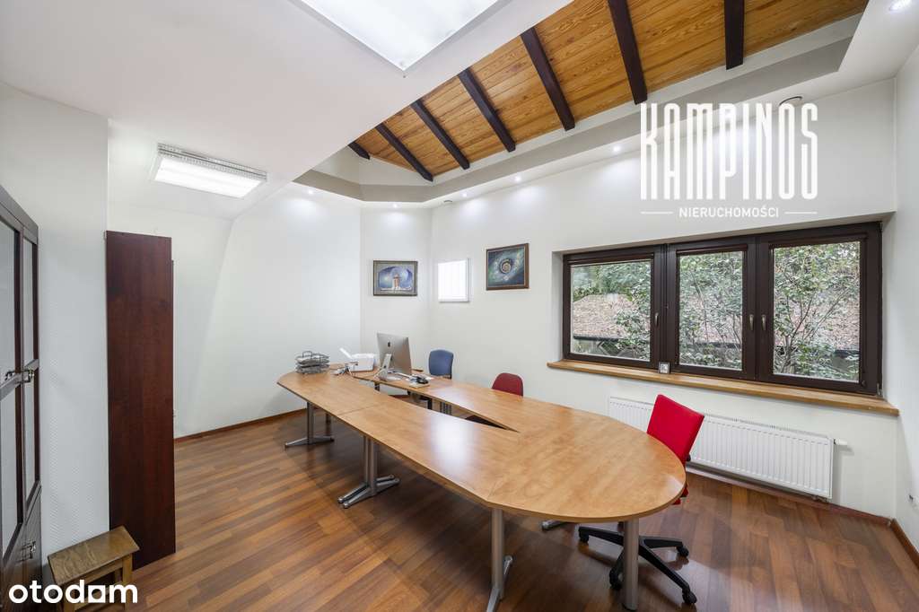 Przestronny dom w dogodnej lokalizacji-8