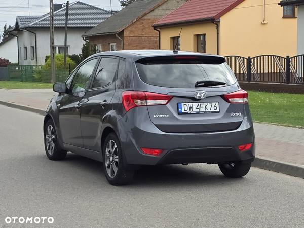 Hyundai ix20 1.6 Comfort - 12