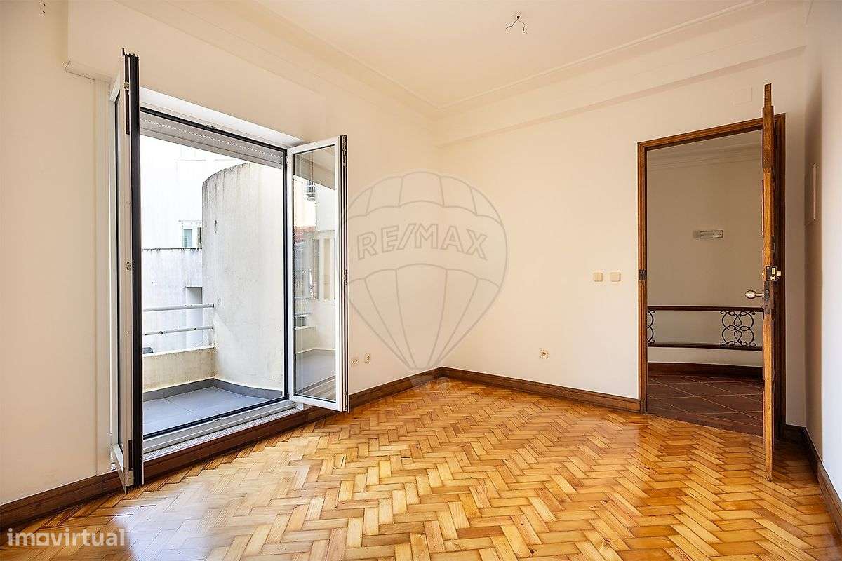 Escritório  para arrendamento - Grande imagem: 4/8