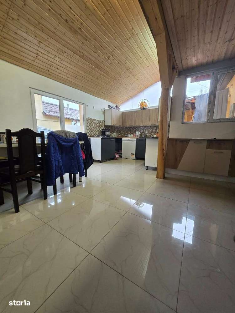 Casa de vanzare - Medias - - Imagine principală: 5/11