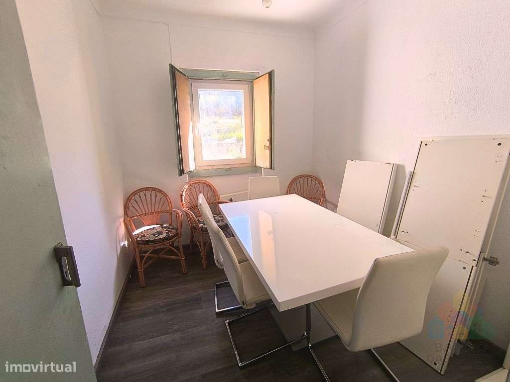 Moradia Isolada com terreno no concelho de Abrantes-5