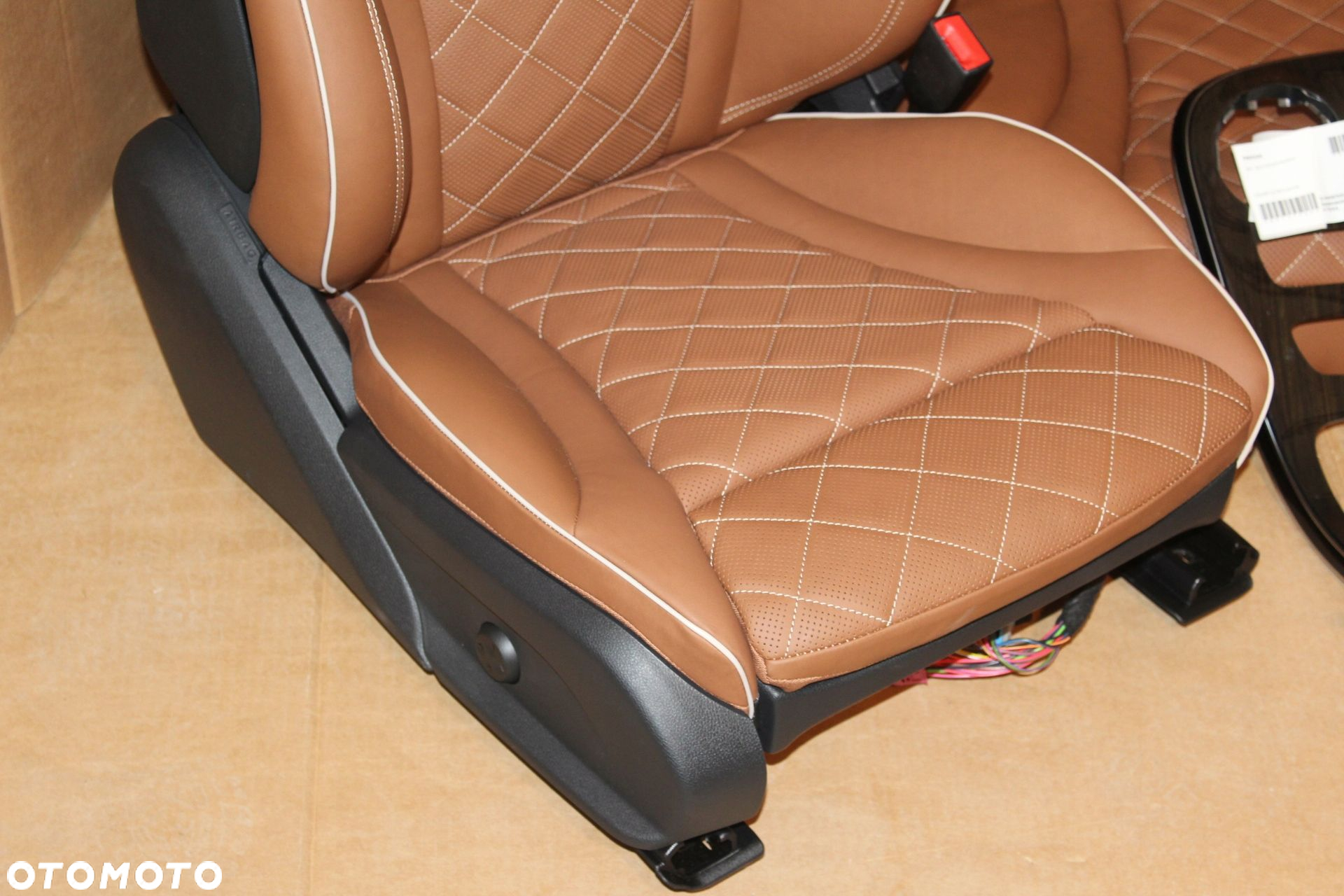Fotele komplet BOCZKI Mercedes C-klasa W205 205 SEDAN AMG DESIGNO 2 - 8