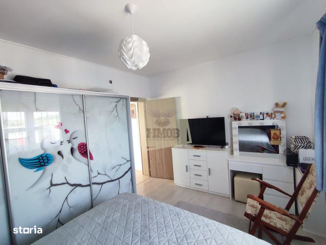 Apartament modern complet 3 camere balcon Calea Cisnadiei-5