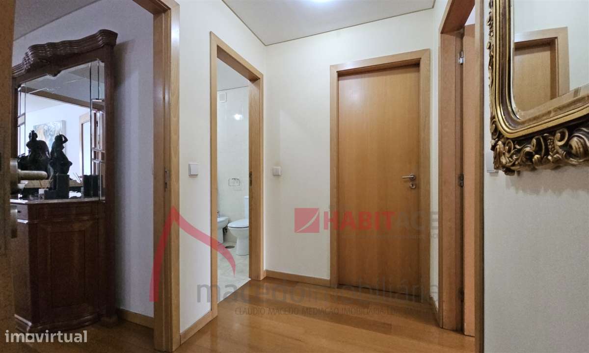 Apartamento T3 com 2 frentes e varandas em Ferreiros – Braga  O Seu Ap-13
