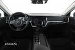 Volvo V60 T4 Geartronic Momentum Pro - 14