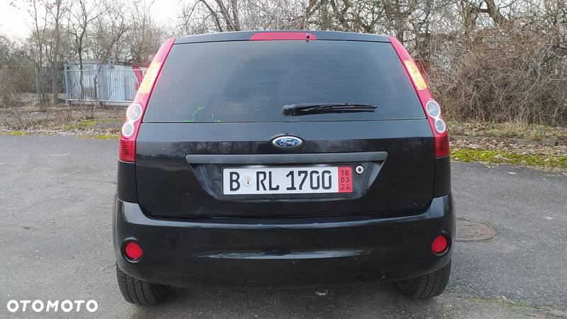 Ford Fiesta 1.3 Silver X - 19