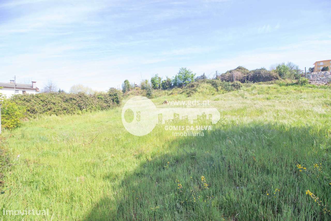 Villa Premium com Piscina e Acabamentos de Luxo – Vila Verde-9