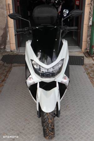 Yamaha NMAX - 3