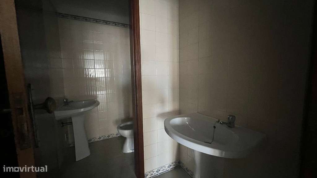 Excelente oportunidade para investimento loja na zona da Conchada - Grande imagem: 5/5