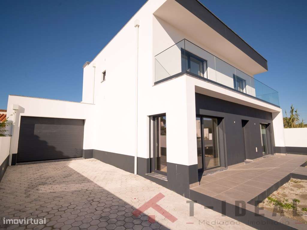 Moradia T4 nova próxima da Lourinhã e das praias-52
