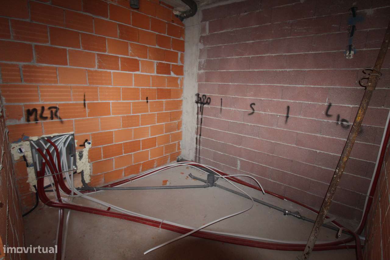 Duplex em Prédio Moderno – Vistas para o Rio-11