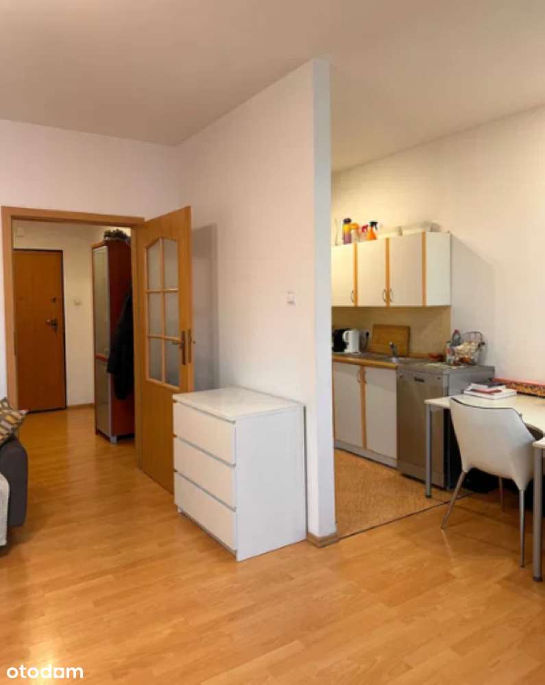 Mieszkanie z loggią w sąsiedztwie Saskiej Kępy-6