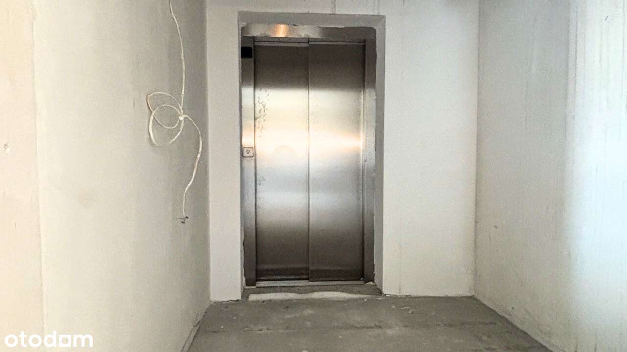 Wyjątkowy apartament dwupoziomowy z tarasem i prywatną windą-4