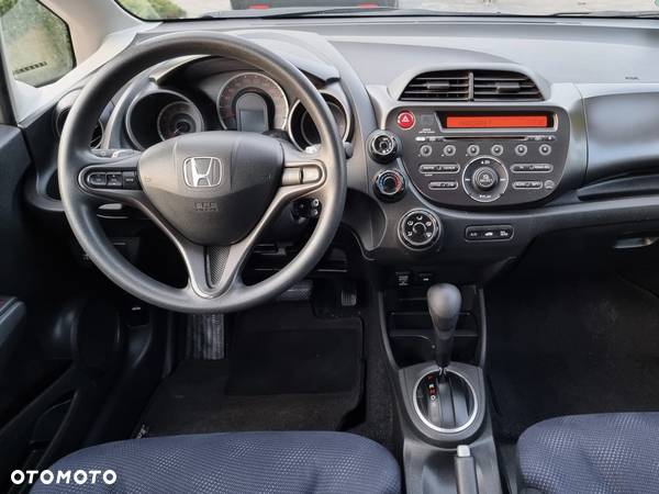 Honda Jazz 1.4 Elegance CVT - 16