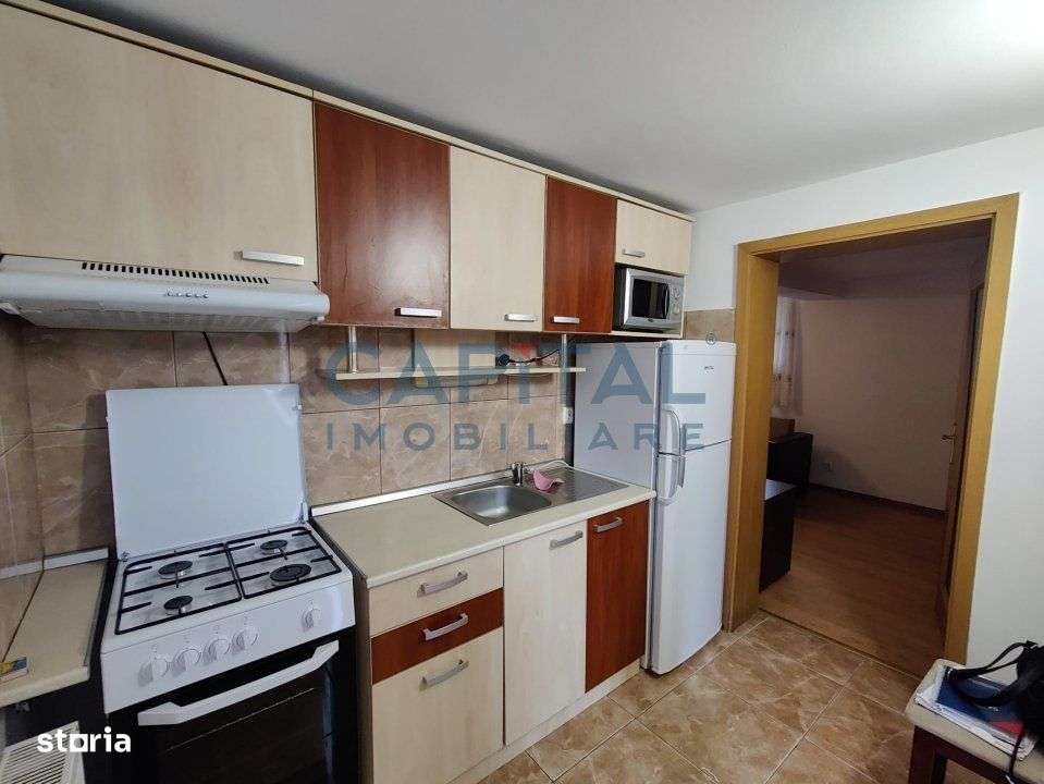 Vanzare garsoniera in cladire particulara, zona Campului - Imagine principală: 3/7