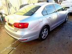 Dezmembrez Volkswagen Jetta 6 [2010 - 2014] Sedan 2.0 TDI MT (140 hp) - 3