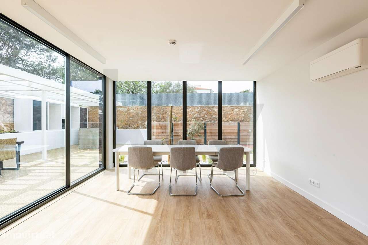 Apartamento T4 com Jardim e Piscina na Parede – Cascais-45