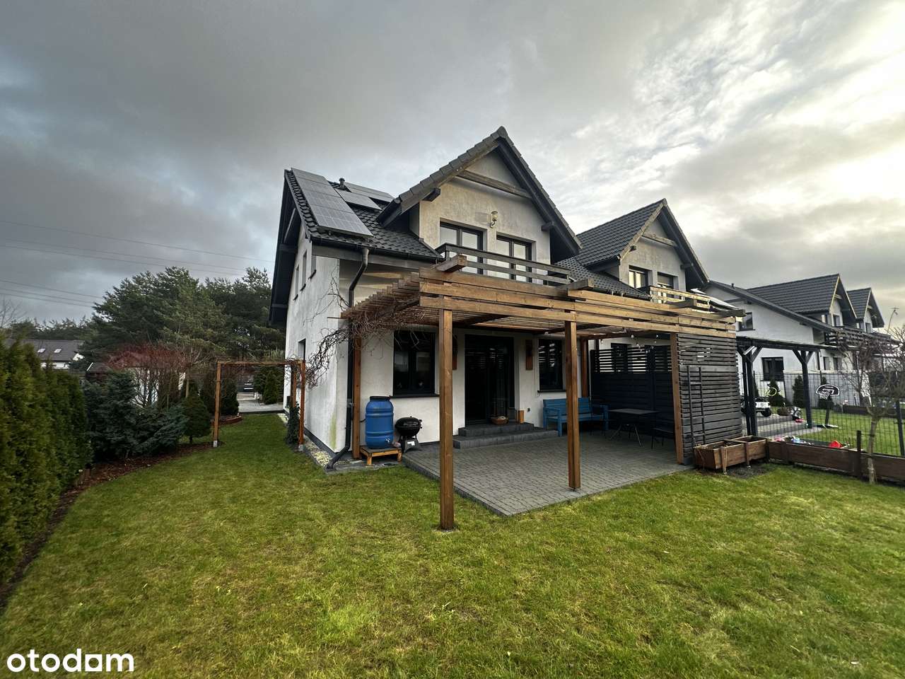 Nowoczesny dom w Zielonce | Fotowoltaika | Klimatyzacja | Las | Garaż - Pełny obrazek: 4/16