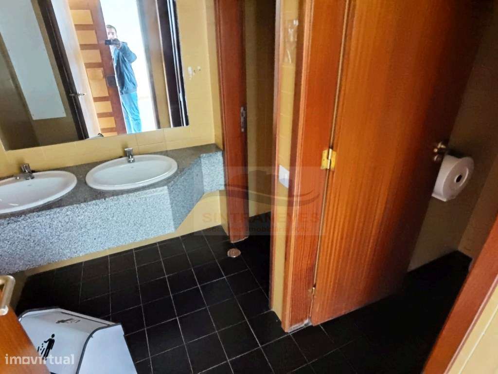 Escritório com 81,40m2 num Edifício com segurança - Grande imagem: 4/4