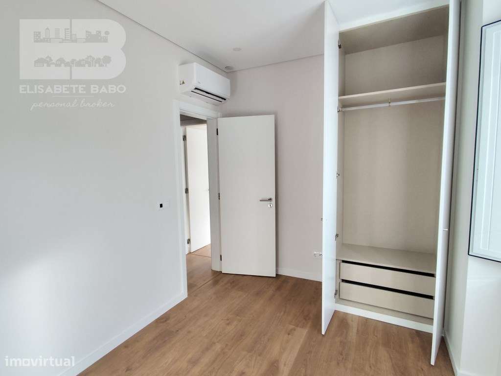 Fantástico apartamento T2+1 no Centro do Montijo-12