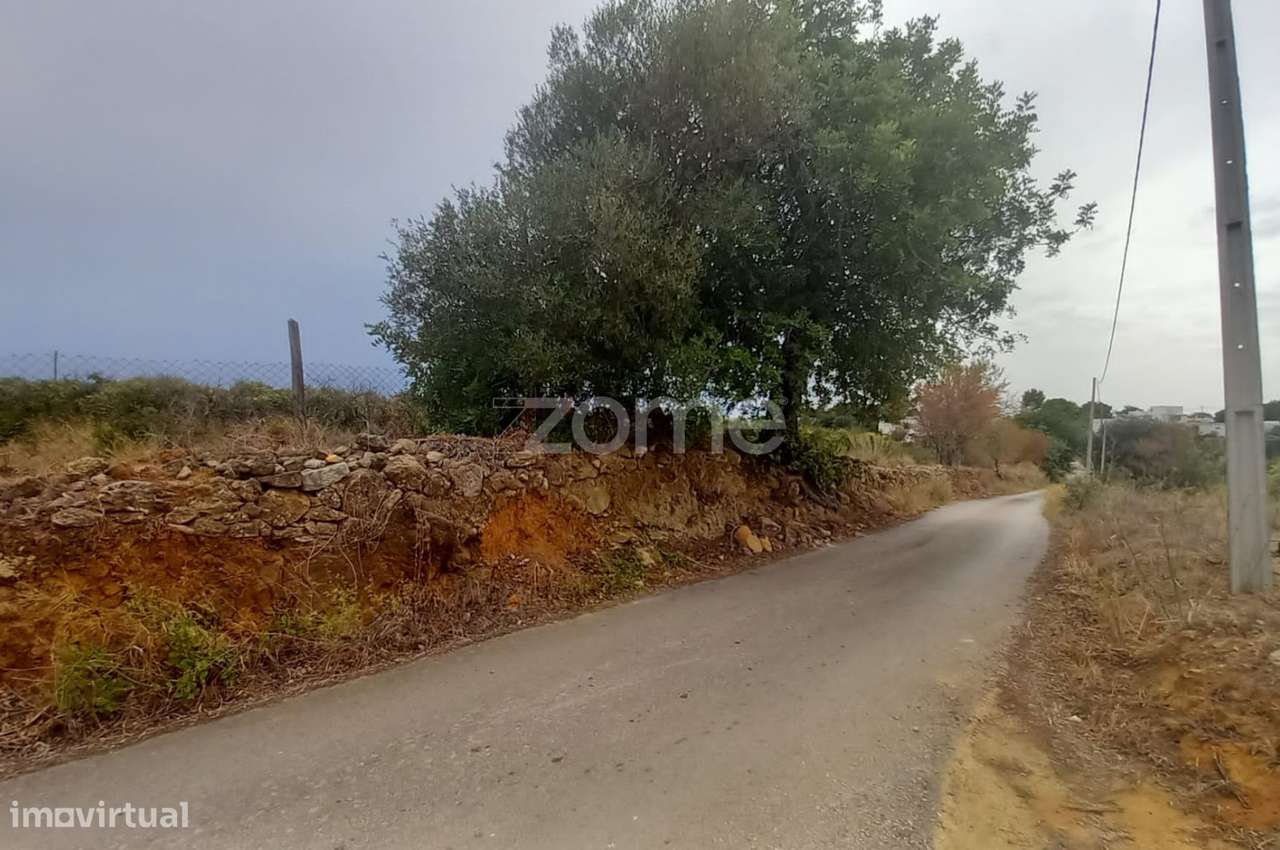 Casinha/ruína T3 para recuperar, terreno, Estói, Faro, Algarve, PT - Grande imagem: 5/32