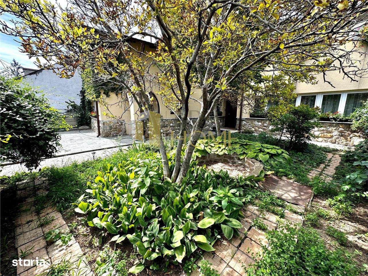 Vanzare casa 6 camere, in Ploiesti, zona centrala - Imagine principală: 4/20