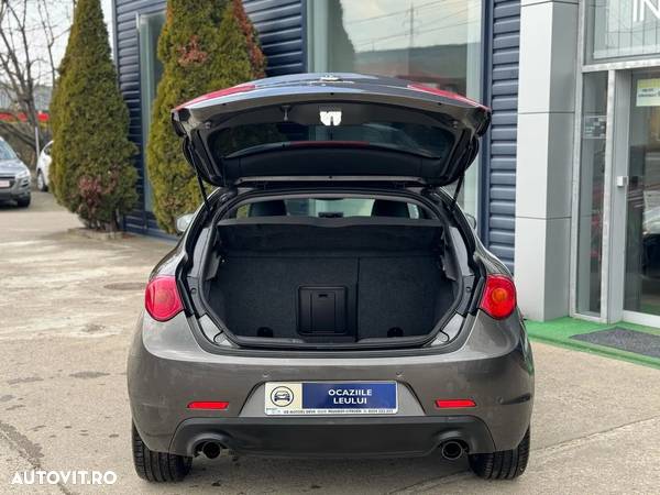 Alfa Romeo Giulietta 2.0 JTDM 20V TCT Speciale - 5