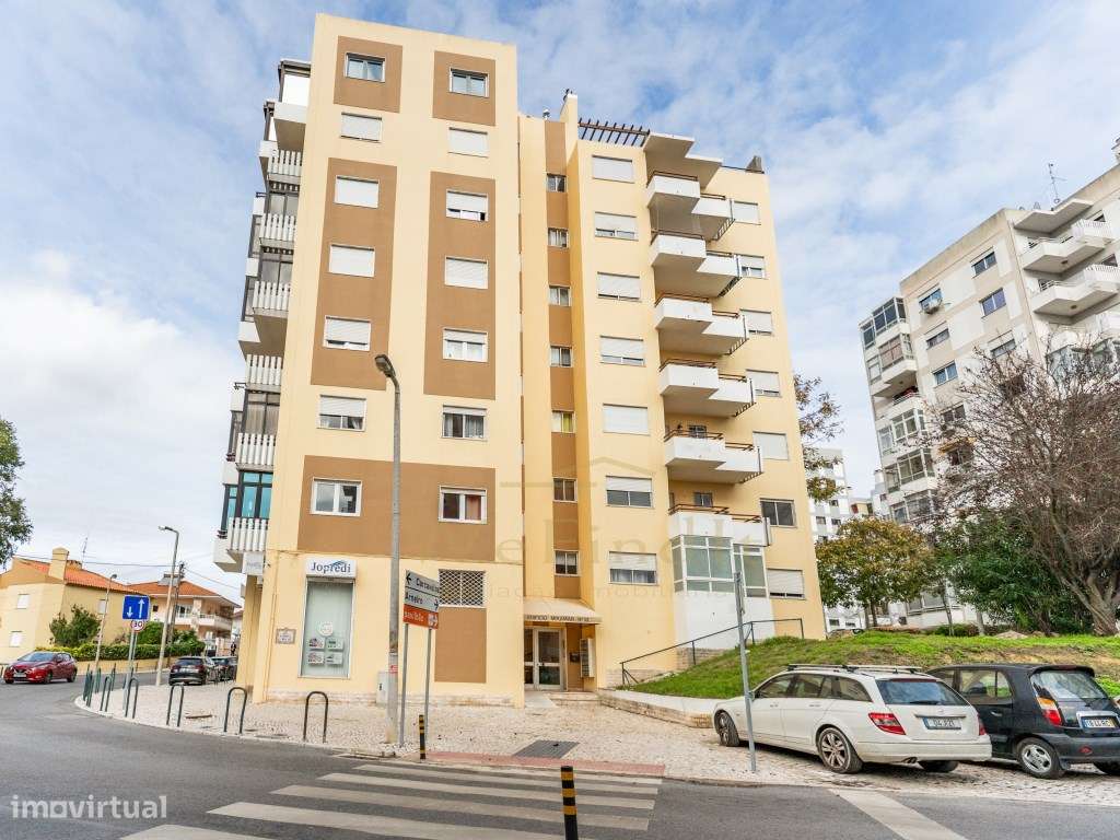 Belíssimo T1 totalmente Remodelado-18