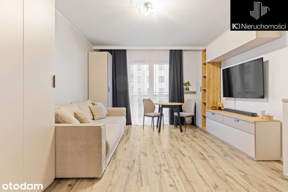 Komfortowe mieszkanie przy metrze-0