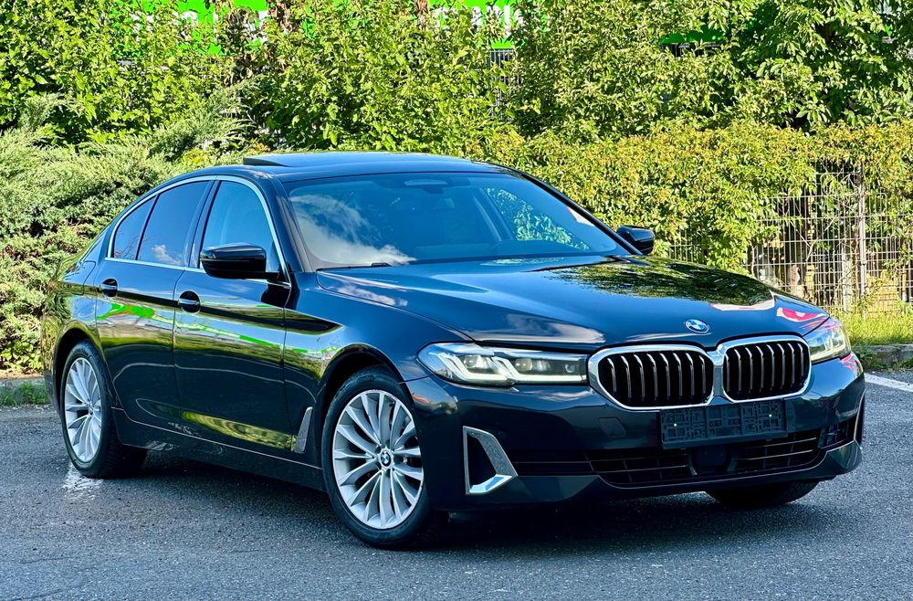 BMW 5 Series 520i AT MHEV 2022