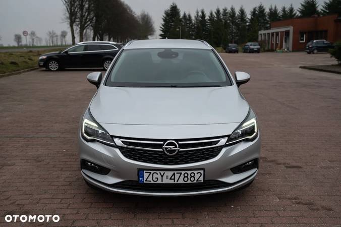 Opel Astra 1.6 D (CDTI) Sports Tourer Innovation - 2