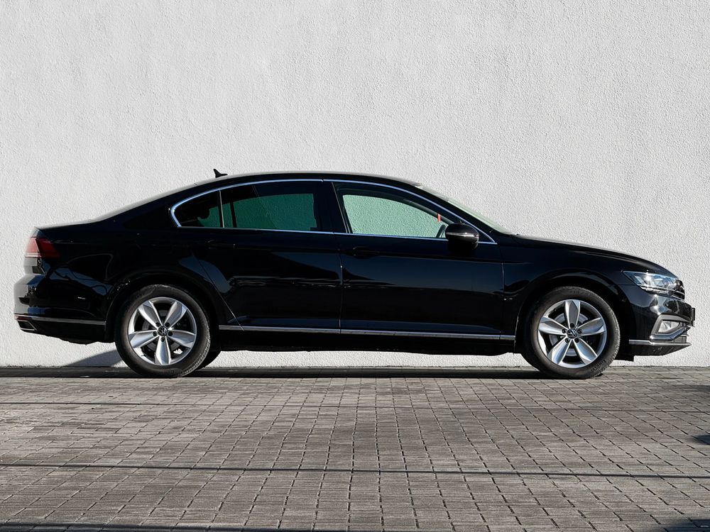Volkswagen Passat 2.0 TSI Elegance DSG 190 KM — zdjęcie 3