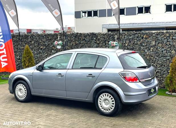 Opel Astra Classic 1.4i - 4