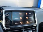 Peugeot 2008 1.2 Pure Tech Allure S&S - 20