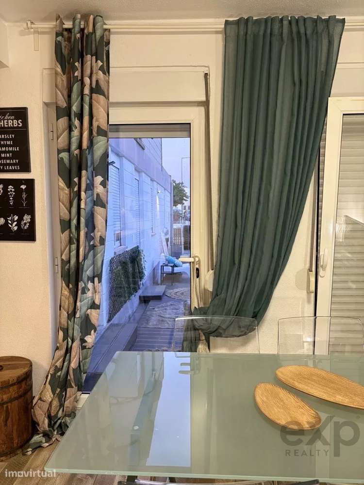 Andar de moradia, Bairro de Telheiras - Grande imagem: 5/27