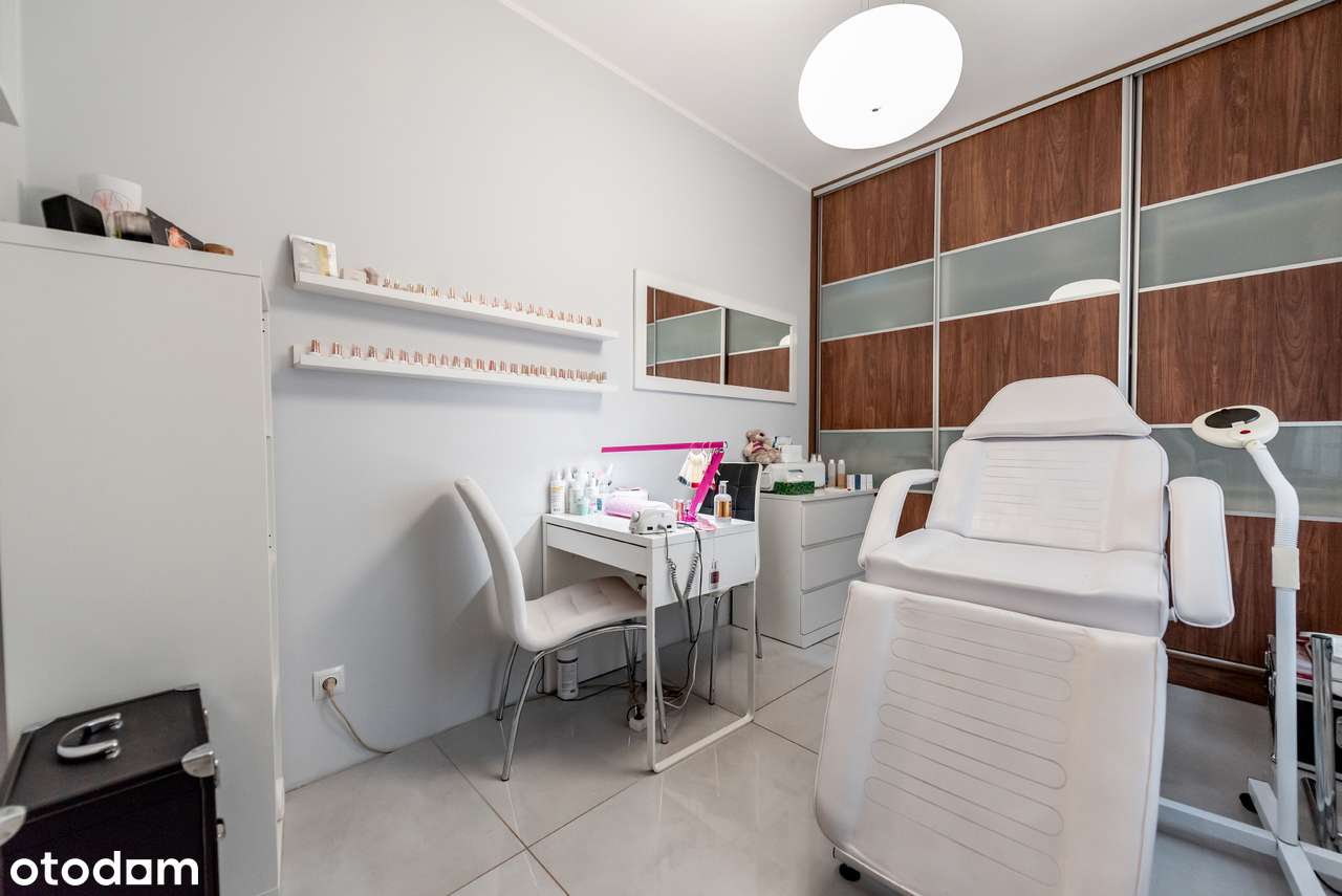 Komfortowy/6 pokoi/garaż/wiata/ładnie urządzony/wysoki standard-12