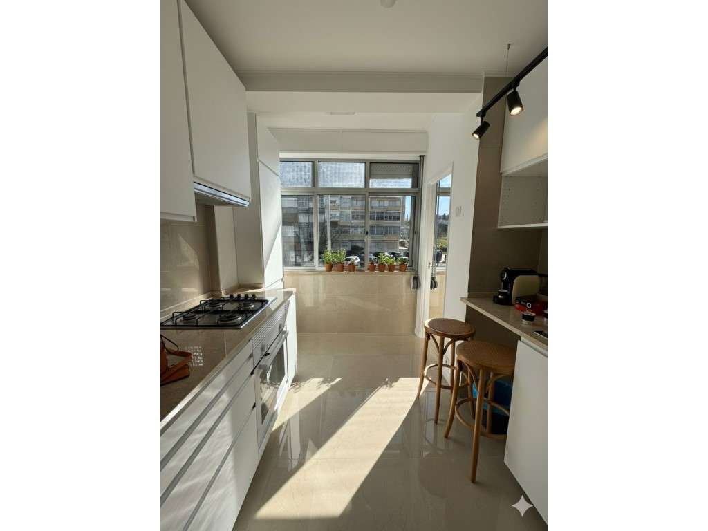 Apartamento T3 na Amadora-2