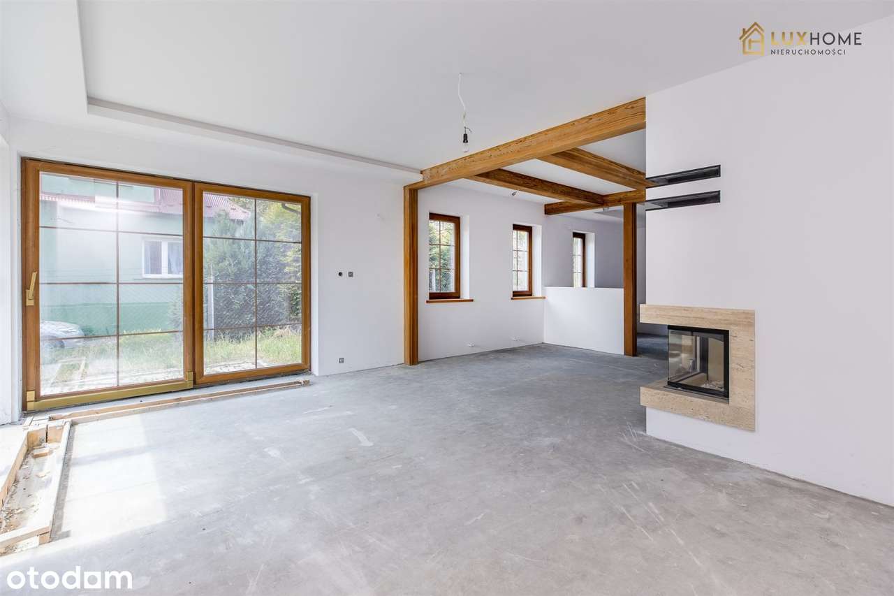 Dom jednorodzinny - świetna lokalizacja-1