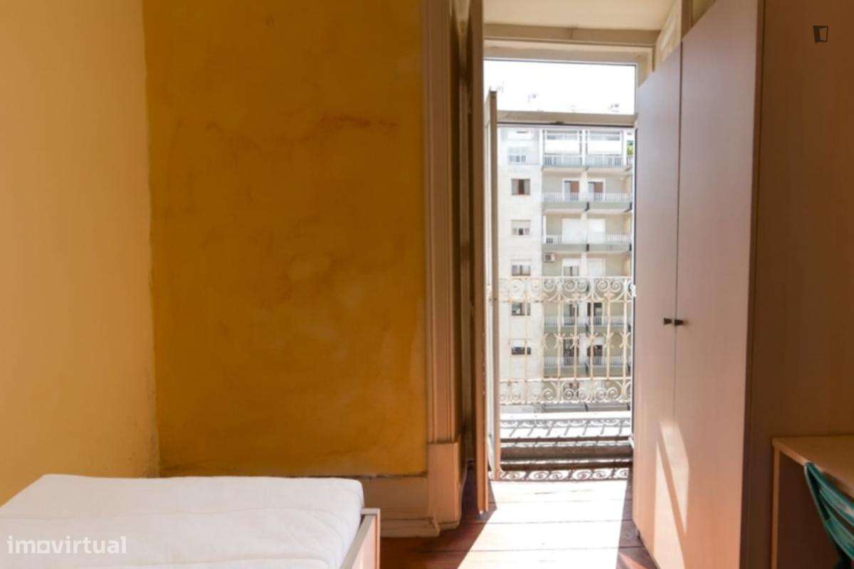 Quarto - localizado em Saldanha Lisbon - Grande imagem: 3/10