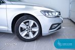 Volkswagen Passat 2.0 TSI Business DSG - 9