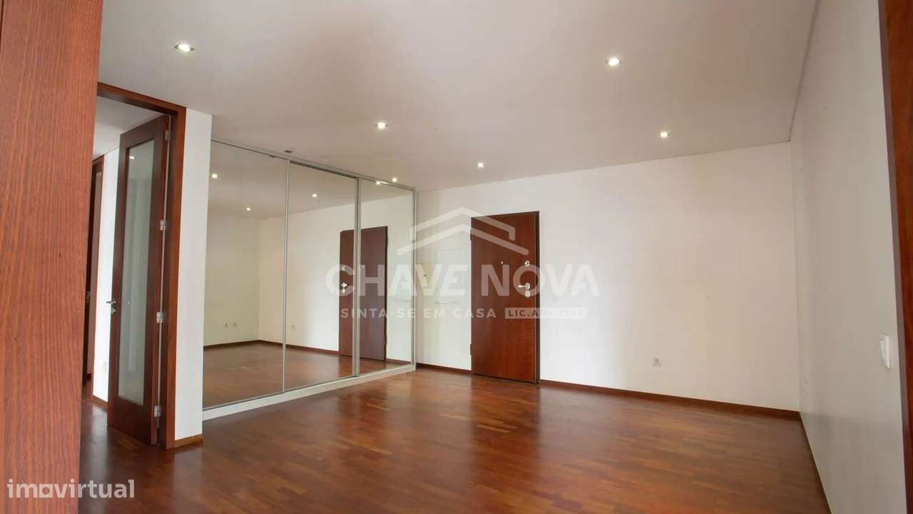 Apartamento T3 Praça das Flores - Bonfim - Porto-7