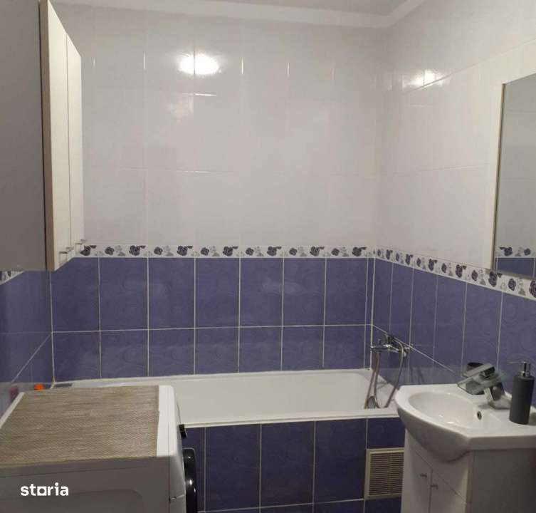 Apartament 2 Camere, 42mp, Etaj Intermediar, Zona Teilor - Imagine principală: 4/6