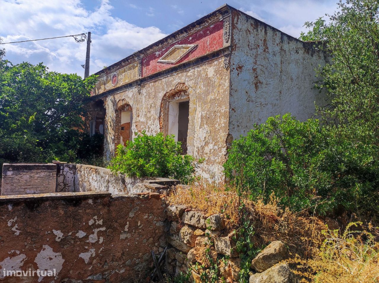 Terreno para Construçao com Vista Desafogada entre Loulé e Boliqueime