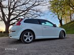 Volvo C30 D2 DRIVe R-Design - 29