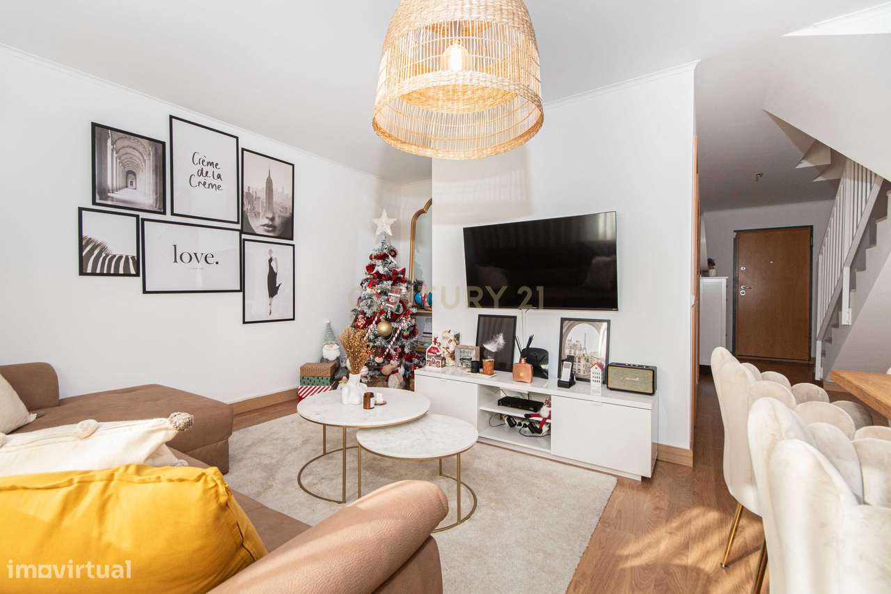 Apartamento T3 Duplex Totalmente Remodelado – Santa Clara - Grande imagem: 4/21