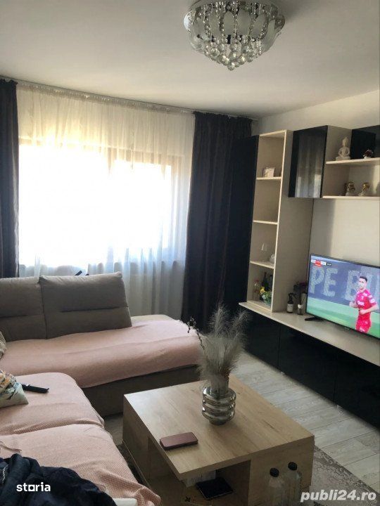 Apartament 3 camere Dacia