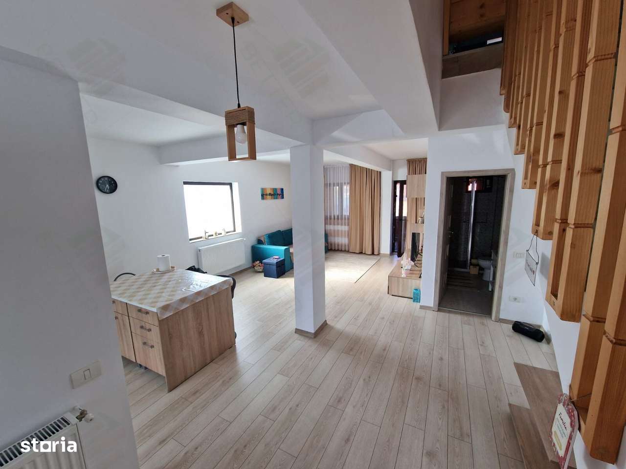 DUPLEX MODERN  – COMUNA BERCENI – ACCES IMEDIAT LA STRADA PRINCIPALĂ - Imagine principală: 4/19
