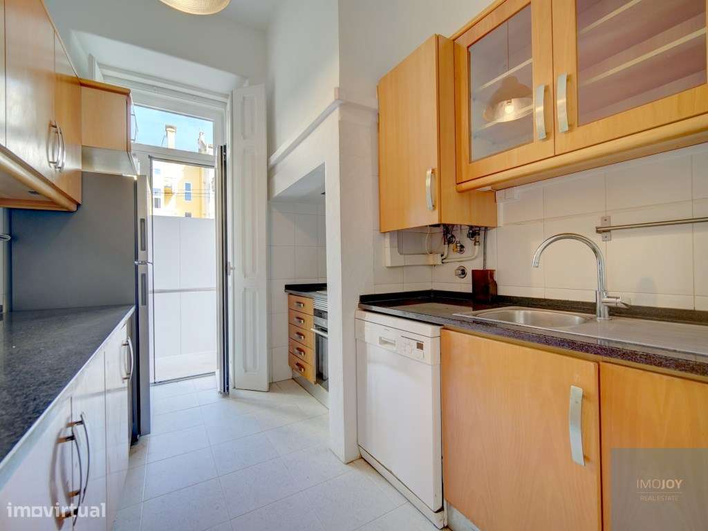 Apartamento T3 com terraço para VENDA - CAMPO DE OURIQUE - Grande imagem: 5/25