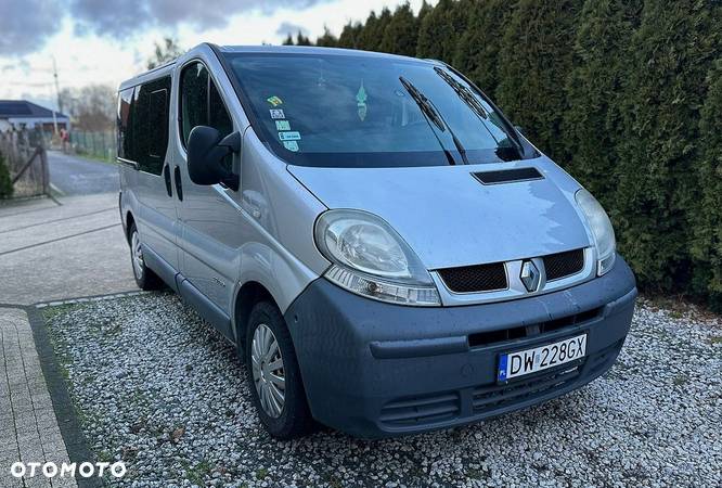 Renault Trafic - 2