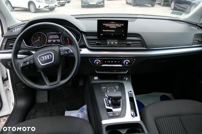 Audi Q5 35 TDI mHEV S tronic - 32